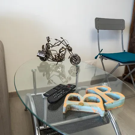 T2! 3 Ou 4 Personnes Centre Neuf Avec Garage Apartment