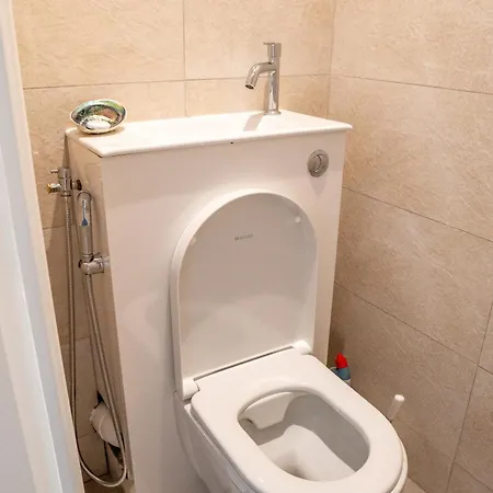 Appartement T2! 3 Ou 4 Personnes Centre Neuf Avec Garage Sanary-sur-Mer